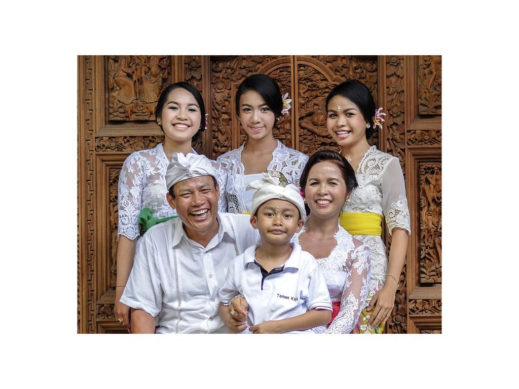 Narendra Guest House Ubud Esterno foto
