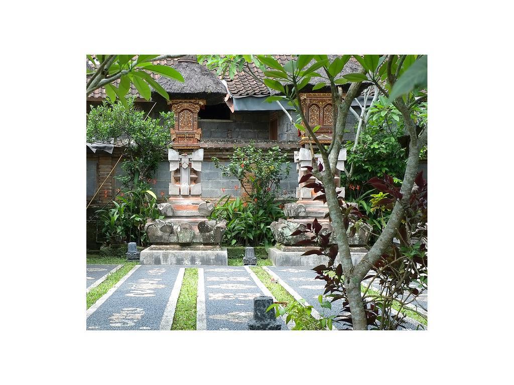 Narendra Guest House Ubud Esterno foto