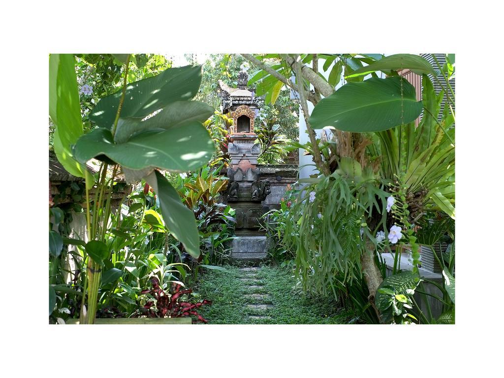Narendra Guest House Ubud Esterno foto
